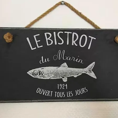 Chez Victor Le Pecheur * Tredrez-Locquemeau