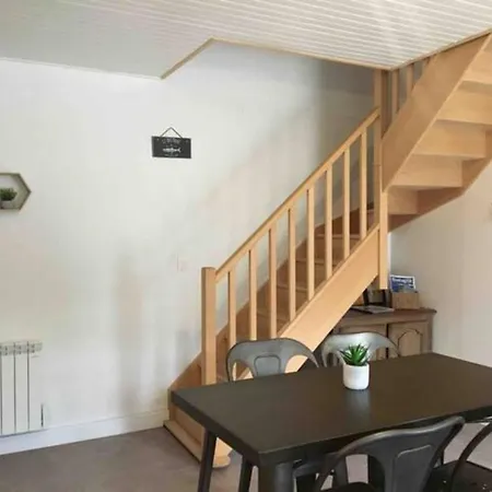 Chez Victor Le Pecheur Holiday home Tredrez-Locquemeau